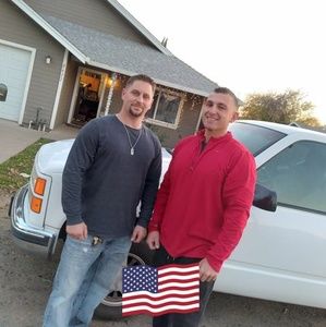 Meet your Posher, Christopher